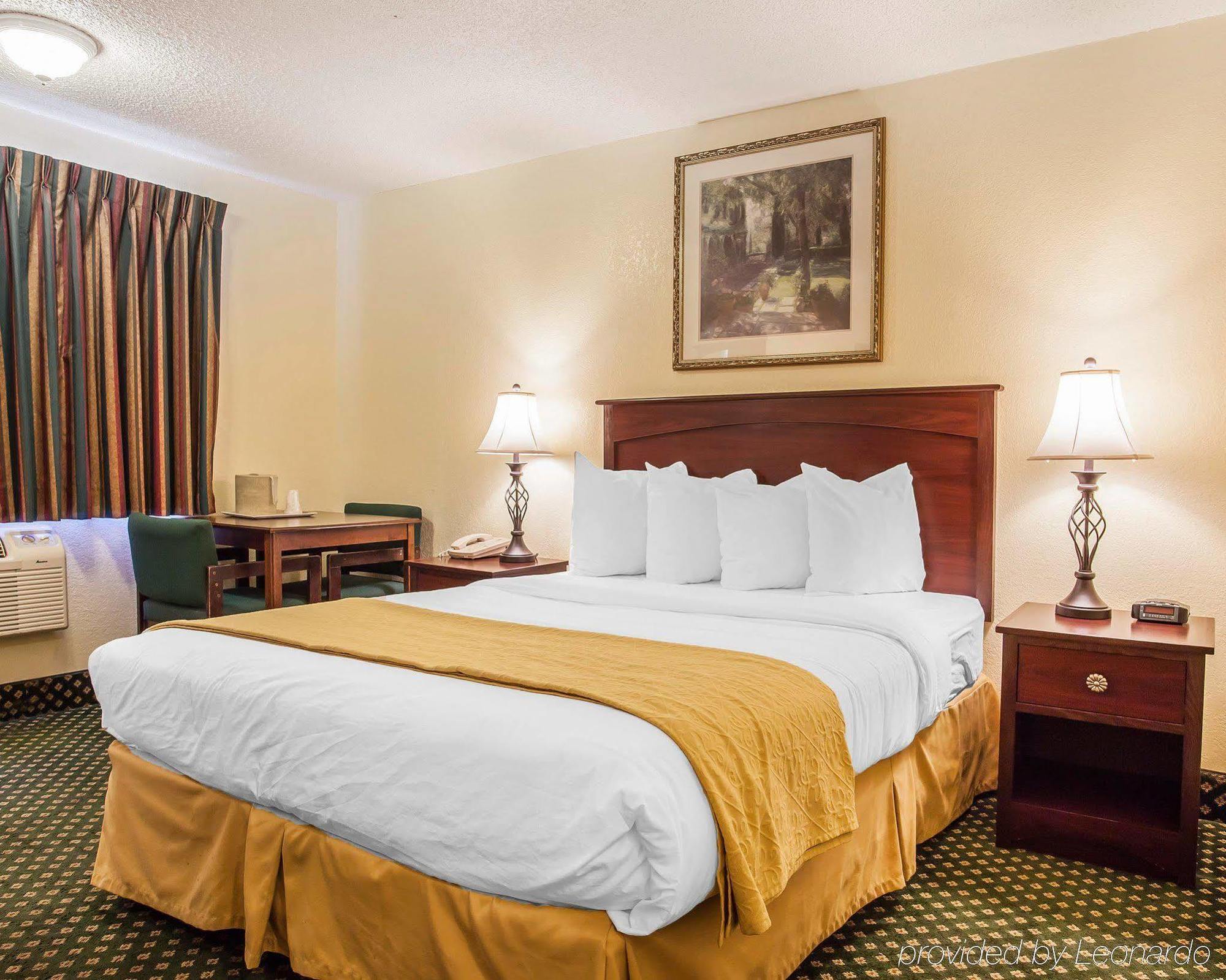Quality Inn And Suites Toppenish Екстериор снимка