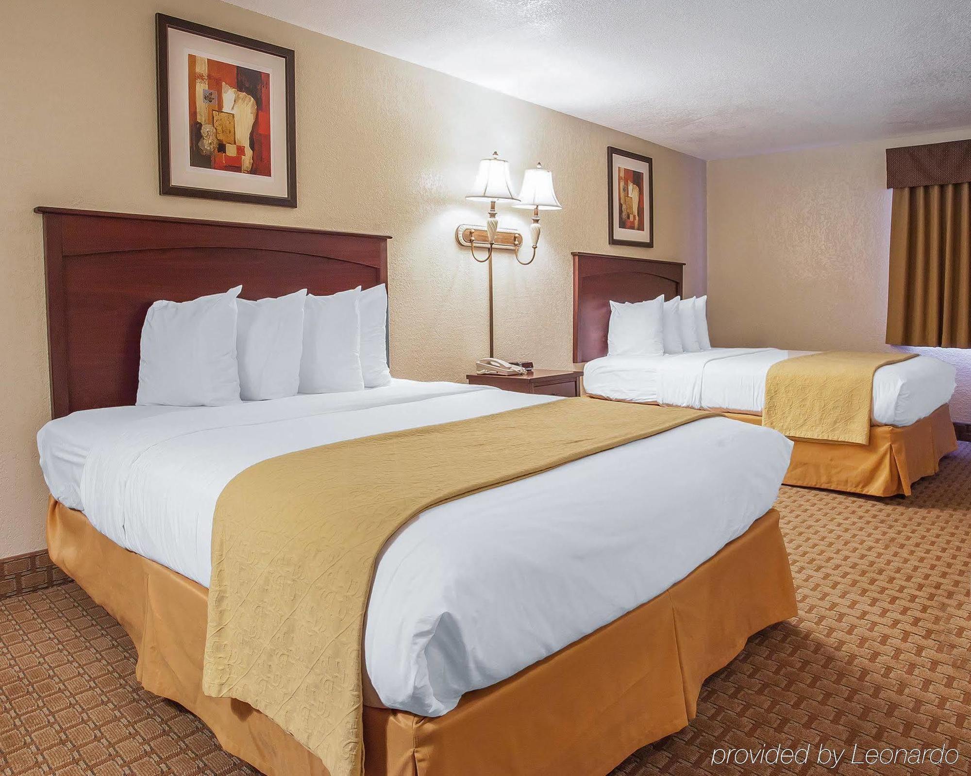Quality Inn And Suites Toppenish Екстериор снимка